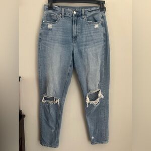 American Eagle Ripped Mom Jeans High Rise Blue Size 6 Regular